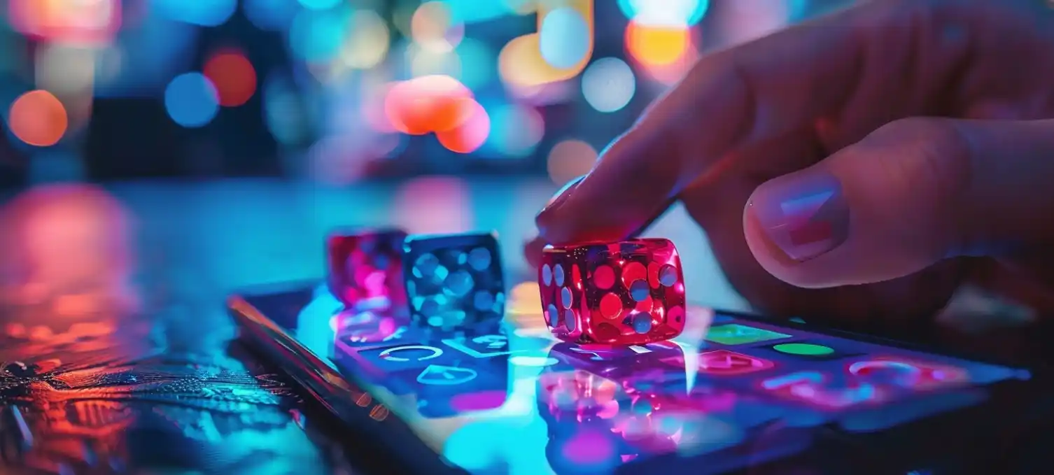 Игроки взаимодействуют в крипто-игре $FNOT Dice Game через Telegram